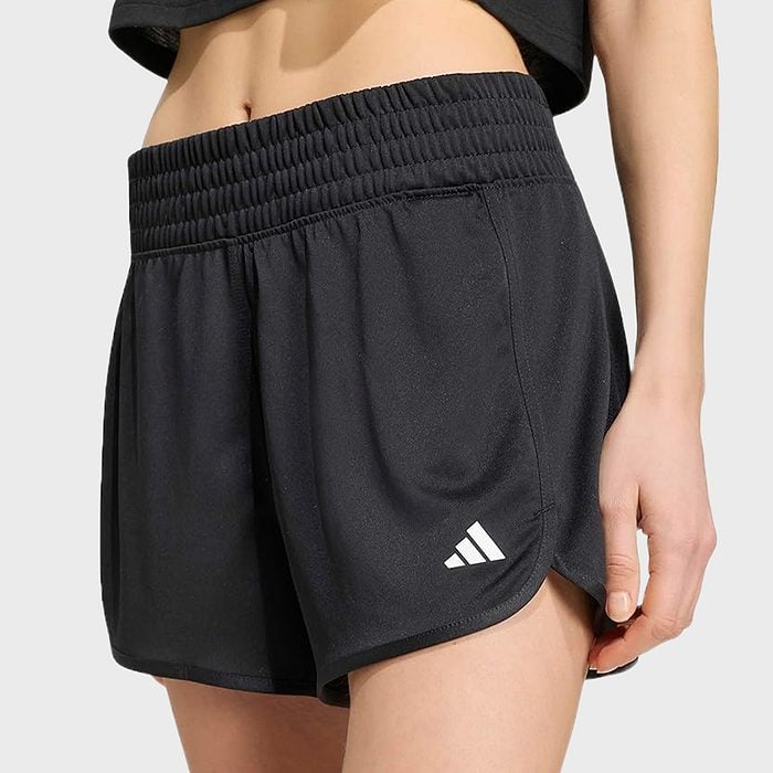 Pantalones cortos Adidas para mujer a través de Amazon.com 01