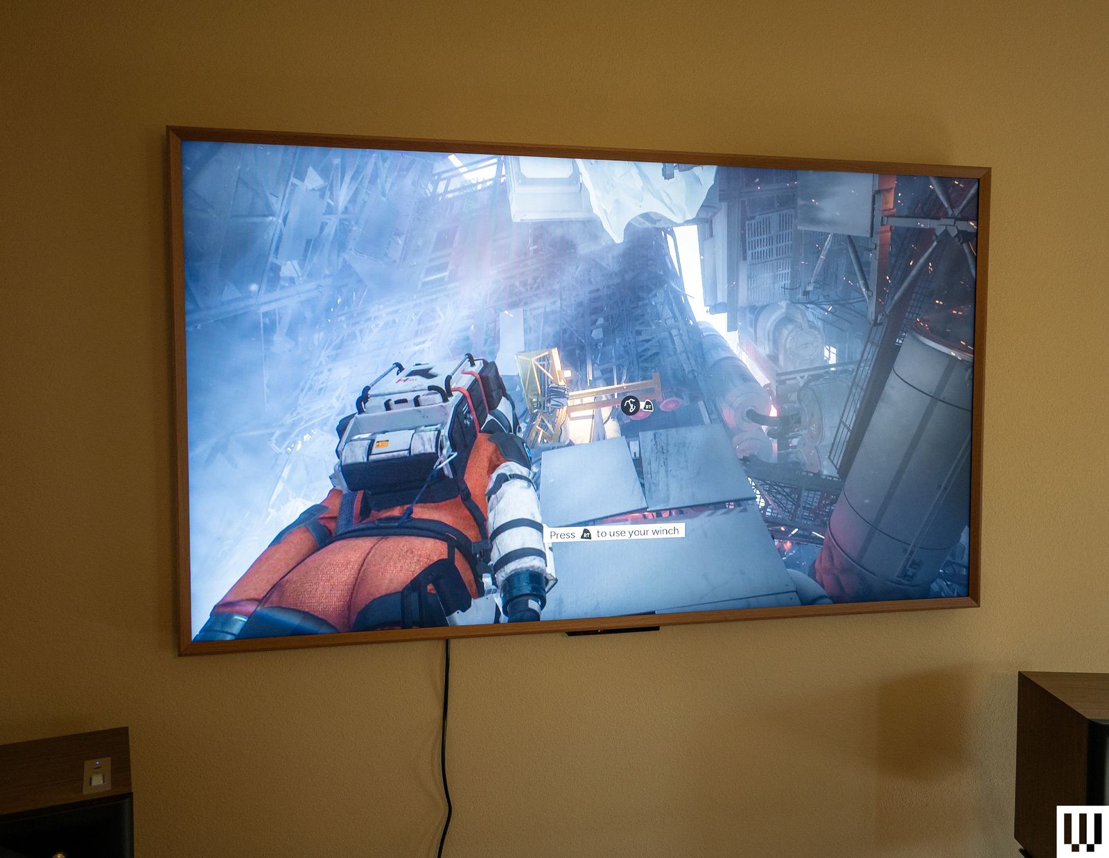 La foto puede incluir pantalla electrónica, hardware de computadora y monitor.