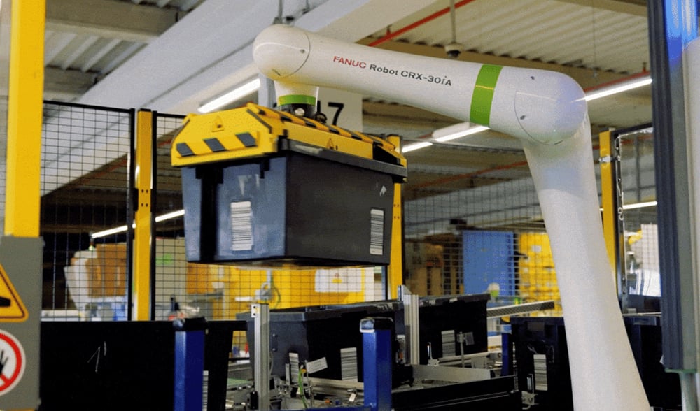 El robot Stark está diseñado para transportar contenedores de basura pesados